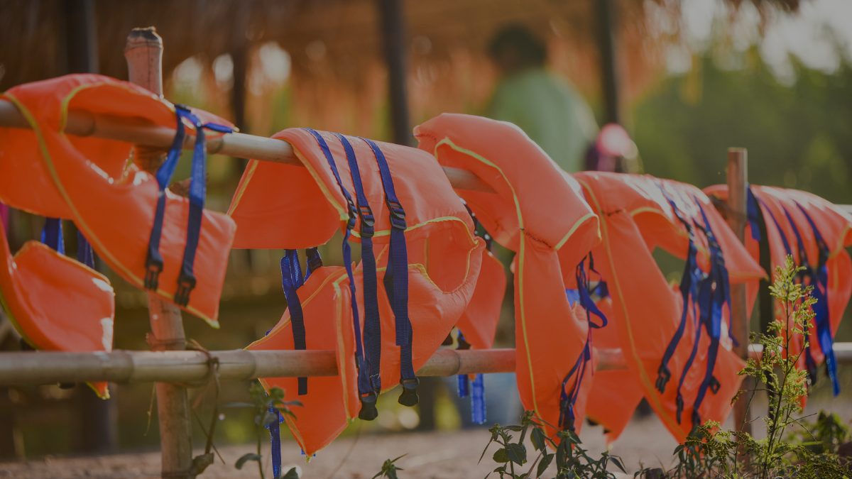 Mann über Bord! Wie reagiert man richtig im Motorbootsport?