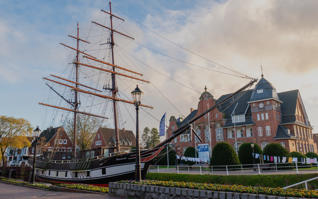 Entdecke die Schönheit Norddeutschlands: Eine Bootstour von Papenburg nach Emden